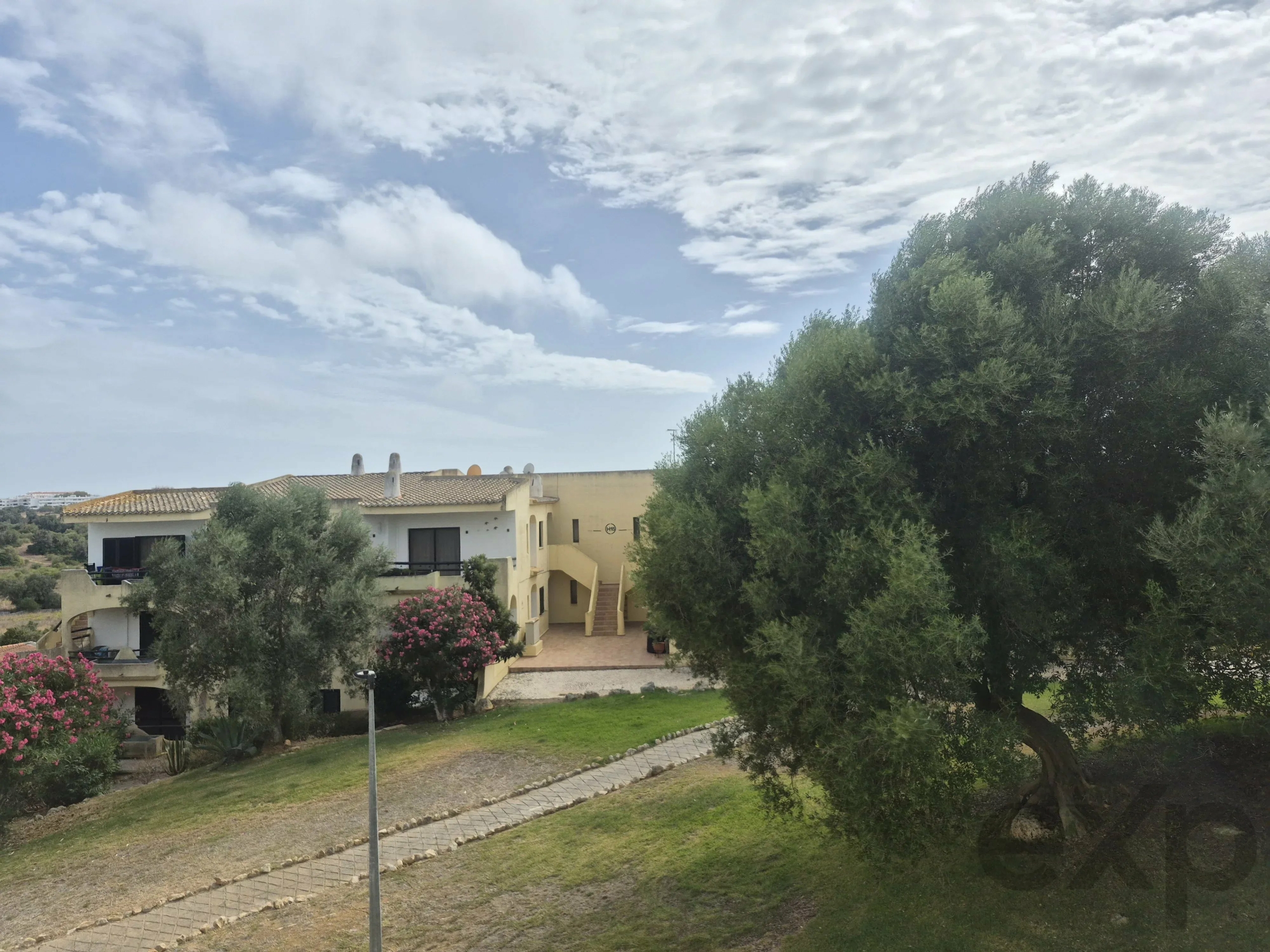 Bright south-facing one-bedroom apartment with balcony - Alvor