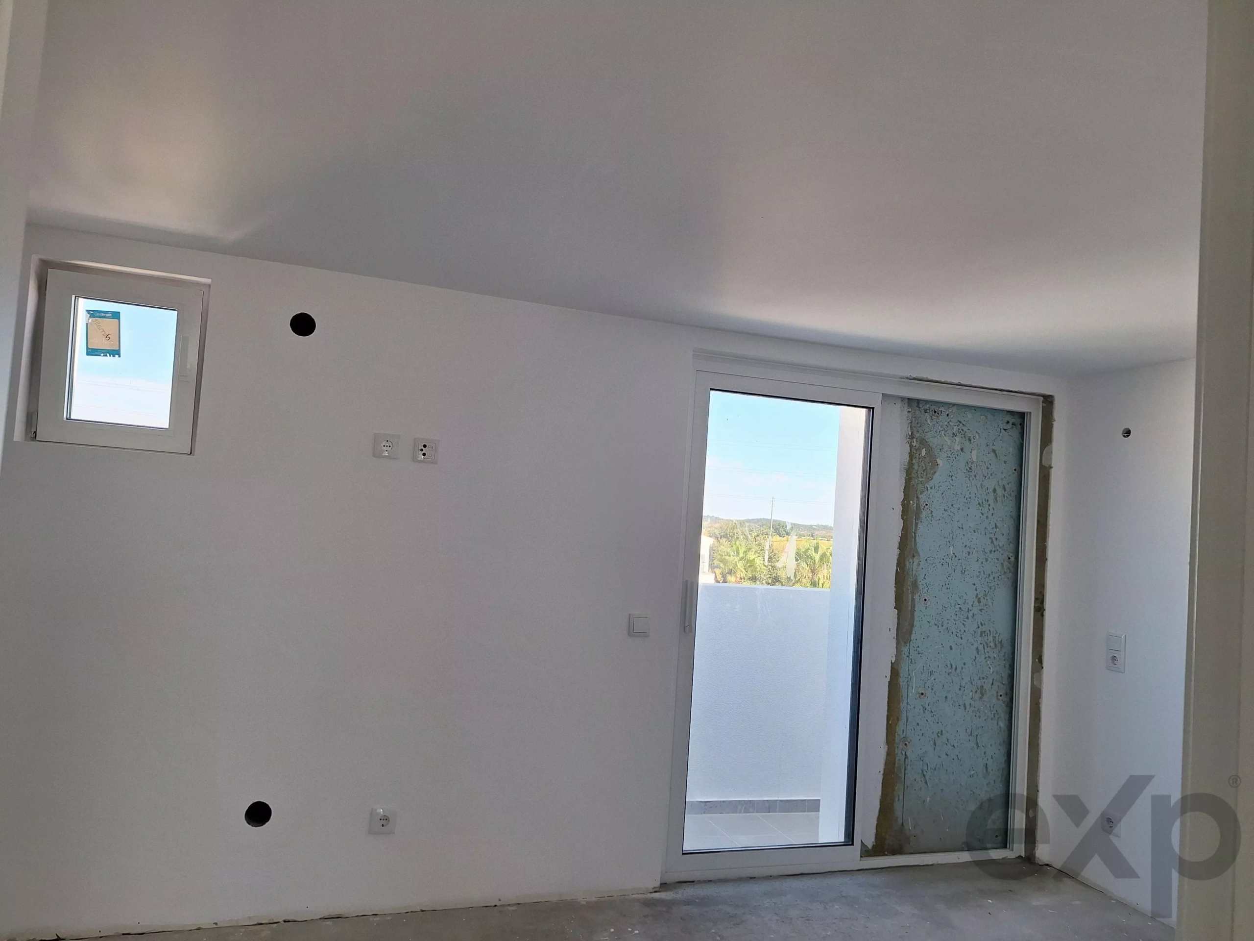 1-bedroom + 2-bedroom apartment for sale