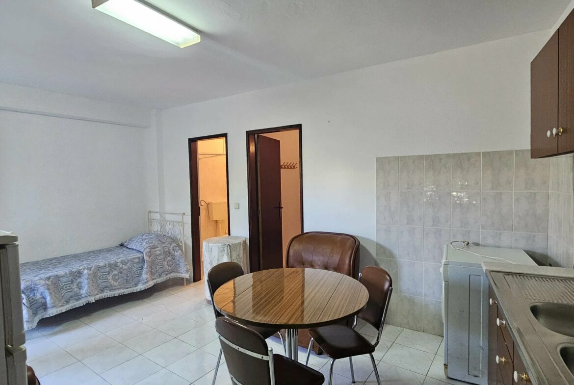 Two-Family House in Ferragudo - Charm, Space and Potential, photo 32