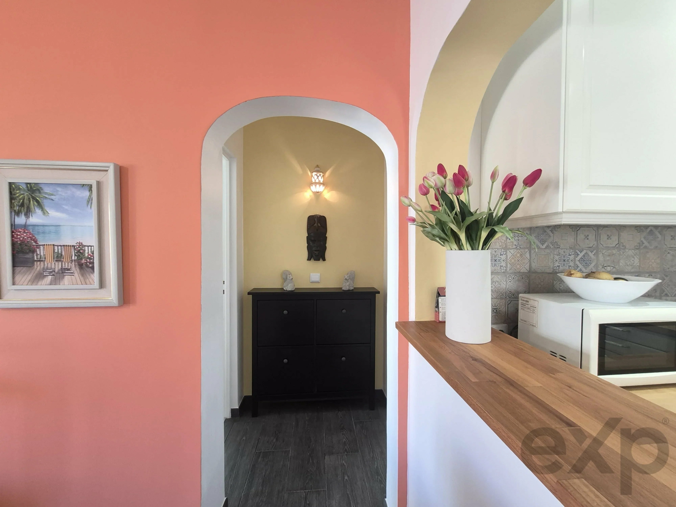 Fully renovated and furnished one-bedroom apartment in Alvor