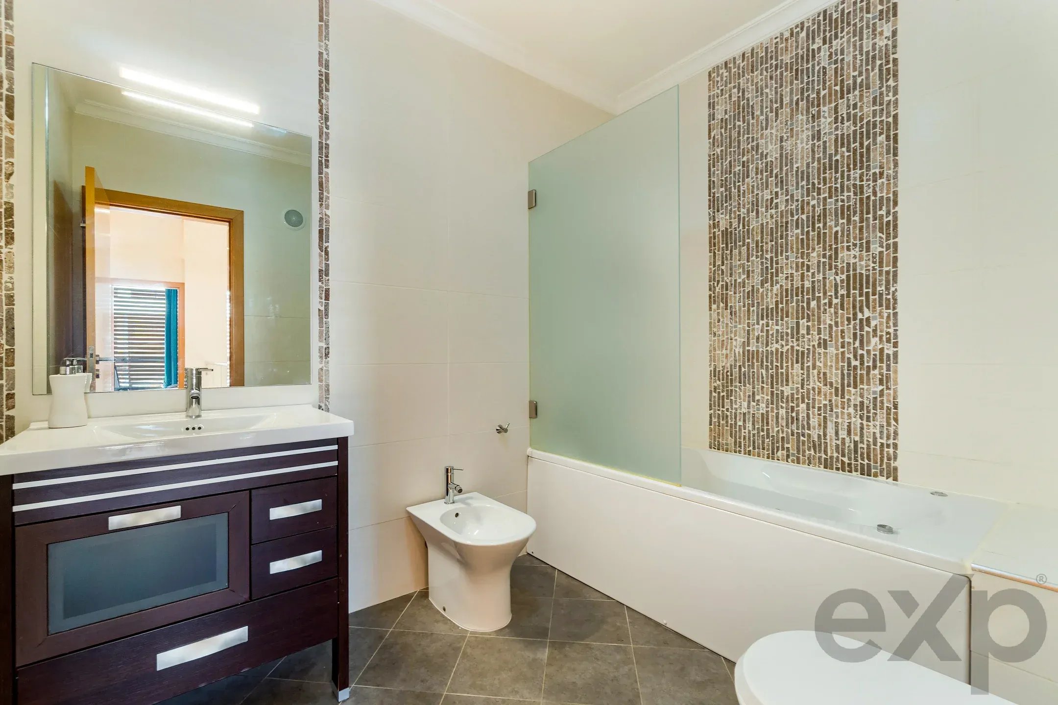 Contemporary 4-Bedroom Duplex with Terraces and Sea Views | Quinta da Foz, Tavira