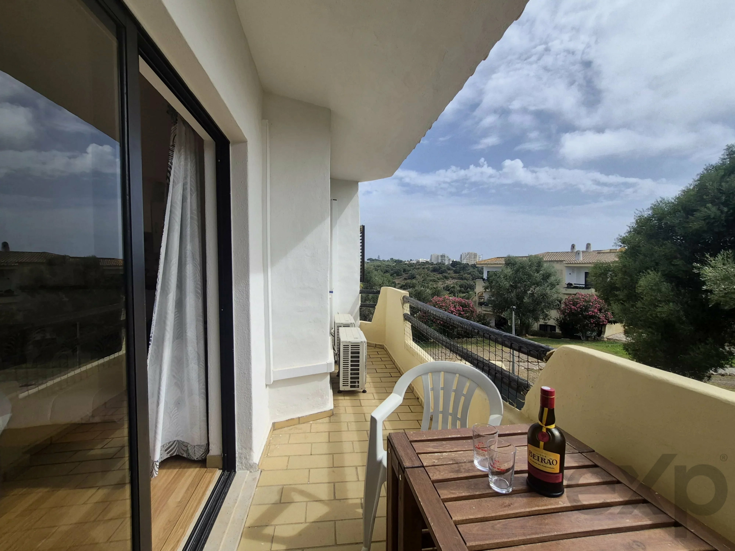 Bright south-facing one-bedroom apartment with balcony - Alvor