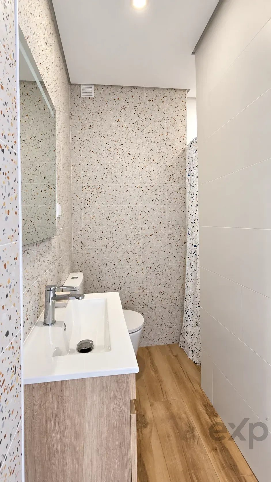 T2 renovated with suite and air conditioning in the center of Tavira