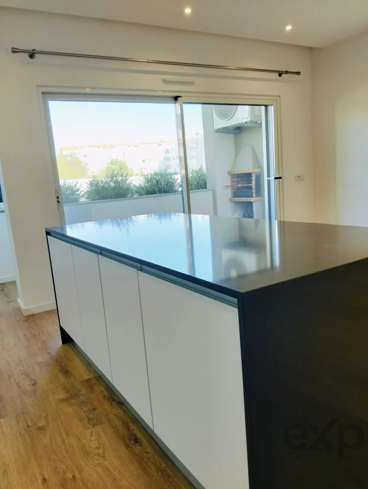 Semi-New 2-Bedroom Apartment in São Brás de Alportel - Faro - Algarve