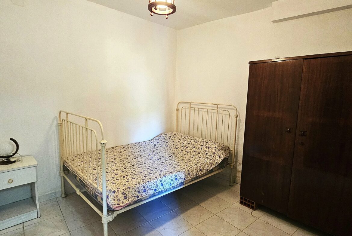 Two-Family House in Ferragudo - Charm, Space and Potential, photo 34