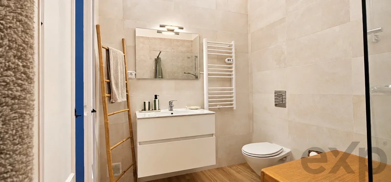Elegant 2-Bedroom Furnished House in Olhão, Portugal