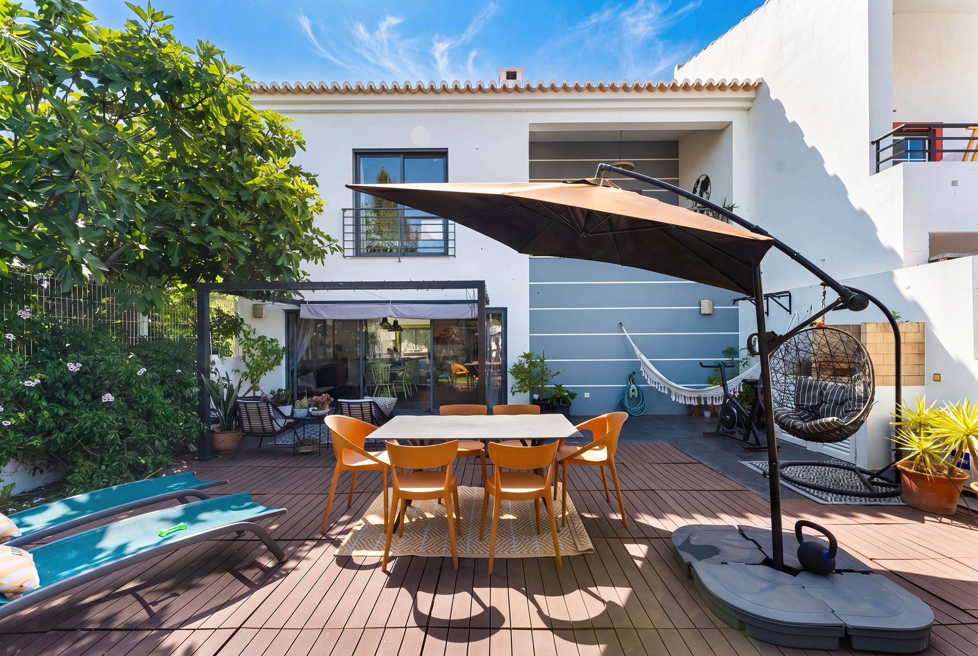 Garden terrace of a four-bedroom family house in Sargacal, Lagos, the kind of home buyers are weighing ahead of Portugal's 2027 State Budget